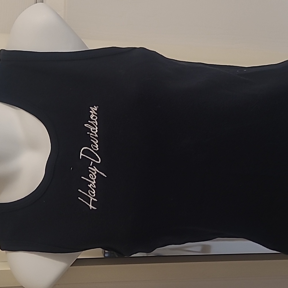 Ladies Harley Davidson tank top.